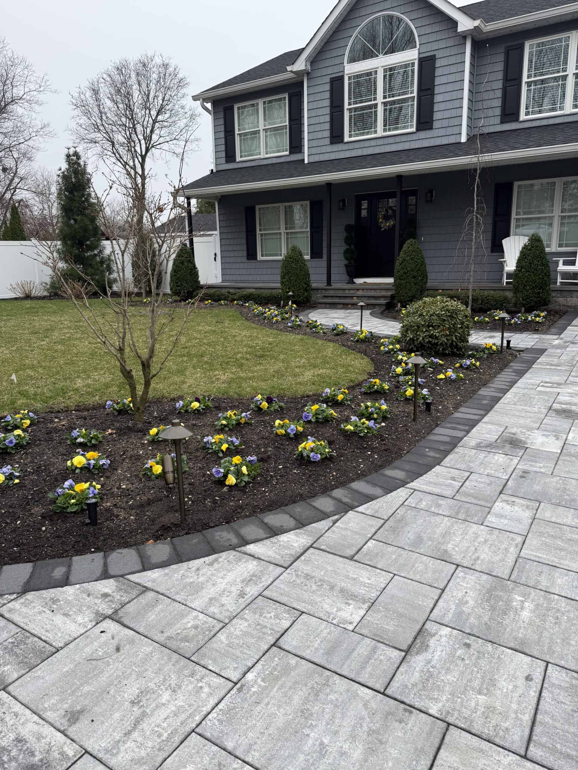 Outdoor Living Lighting